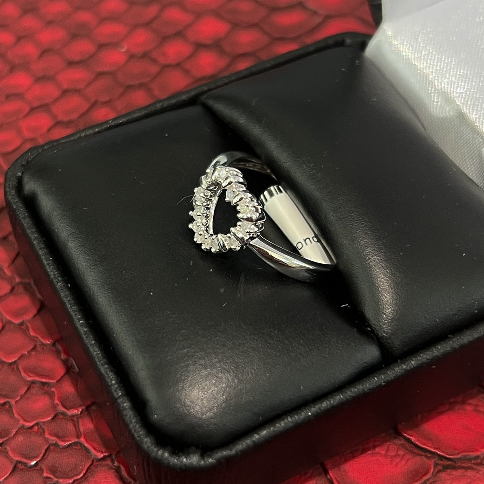10K Gold 0.12 Carat Real Diamond Heart Ring