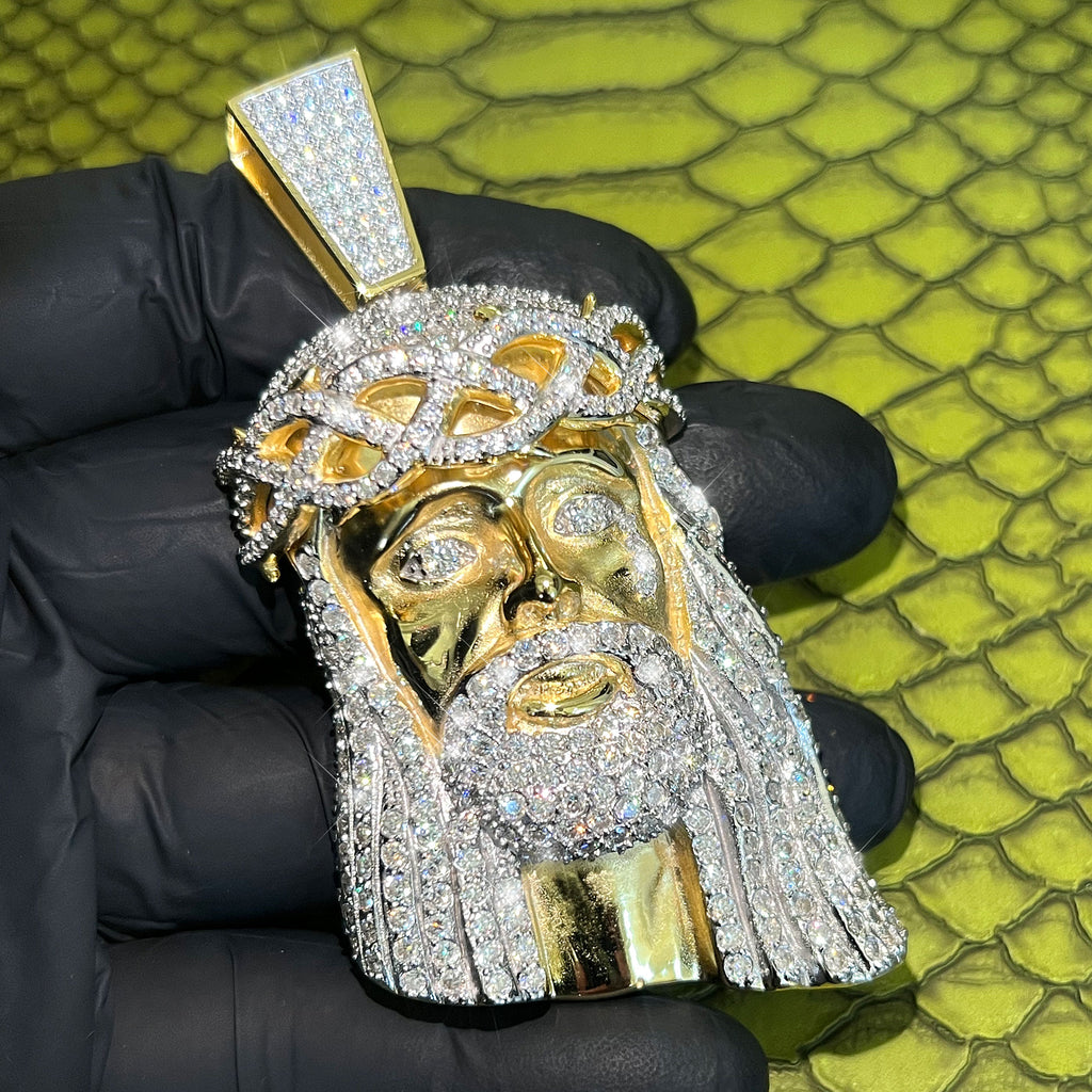 14.25 Carat VVS1 Moissanite 3D Large Jesus Piece