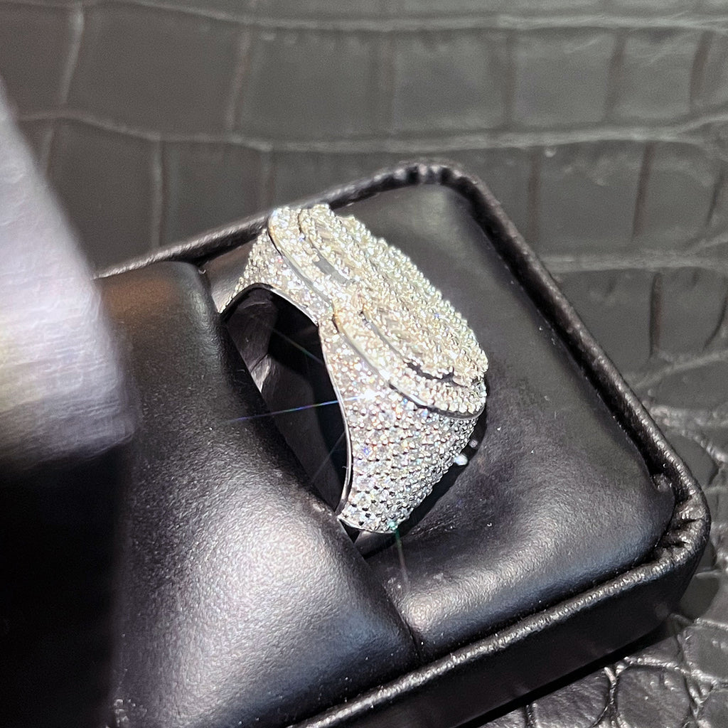 5.00 CTW Baguette Moissanite Heart Ring