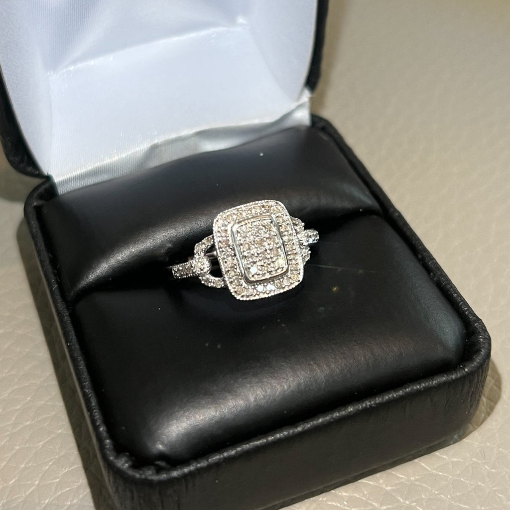 0.20 Carat Womens Diamond Pave Ring