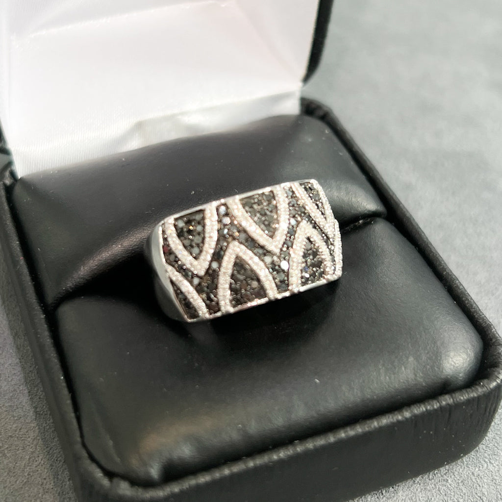 0.65 Carat Black Diamond Womens Fashion Ring