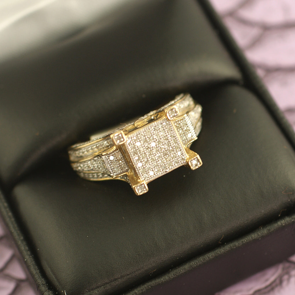 10K gold 0.50 Carat Diamond Fancy Ladies Ring