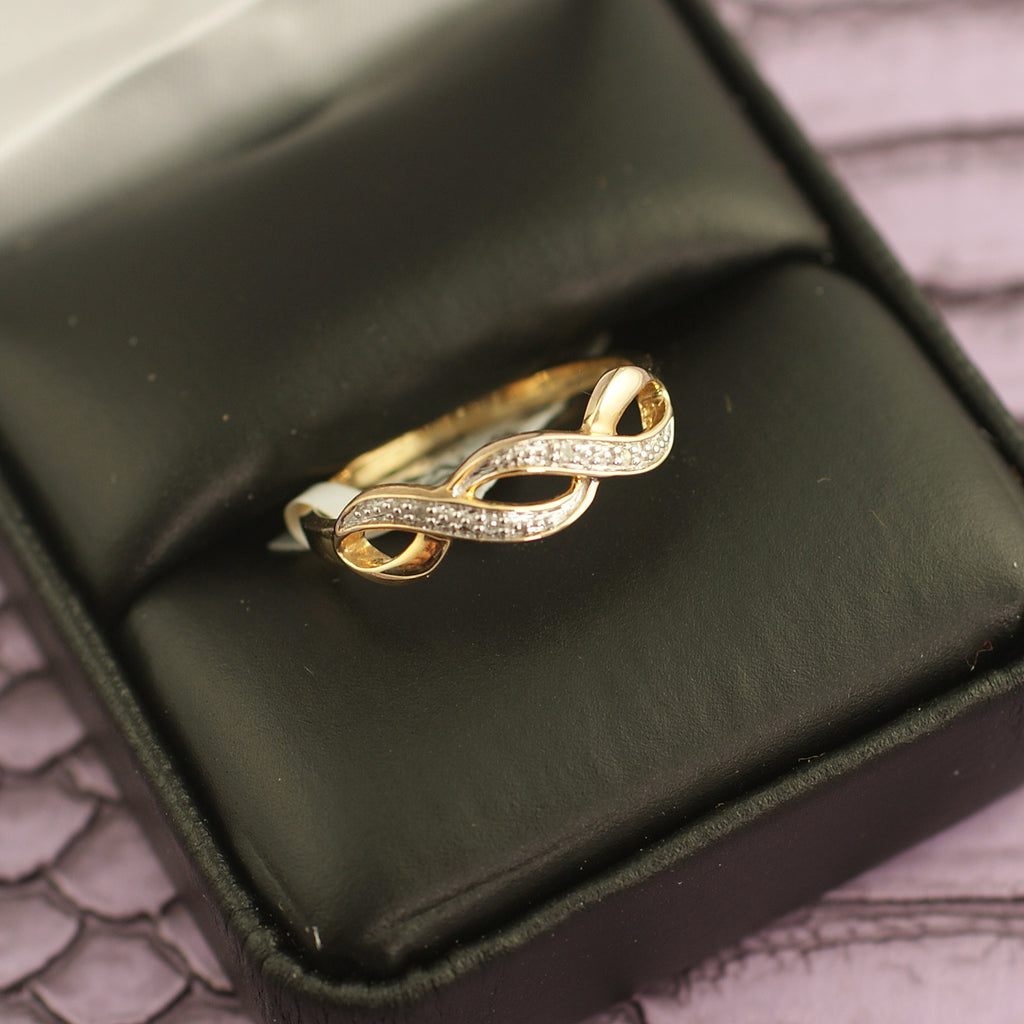 10K Gold Braided Diamond Womens Ring