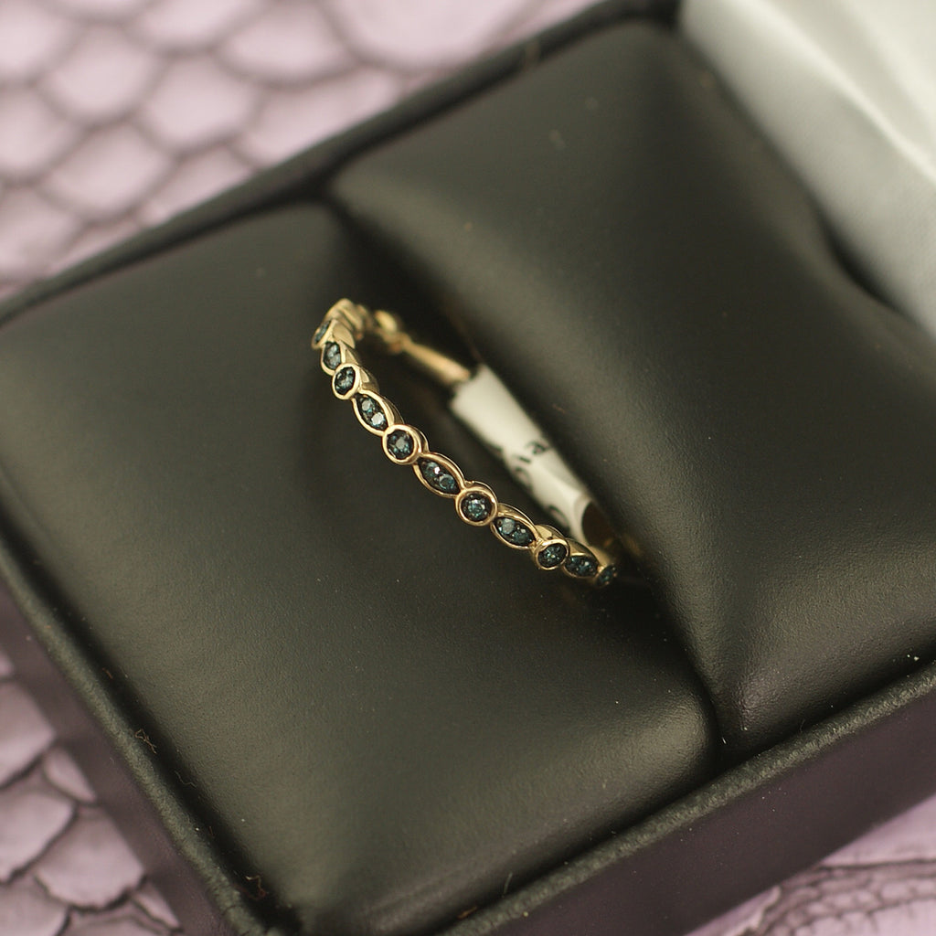 10K Gold 0.10 Carat Blue Diamond Ring