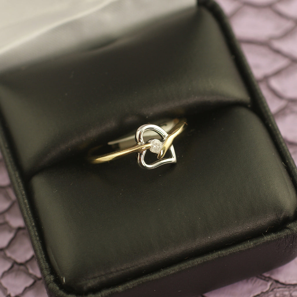 10K Gold Simple Hollow Heart Ring