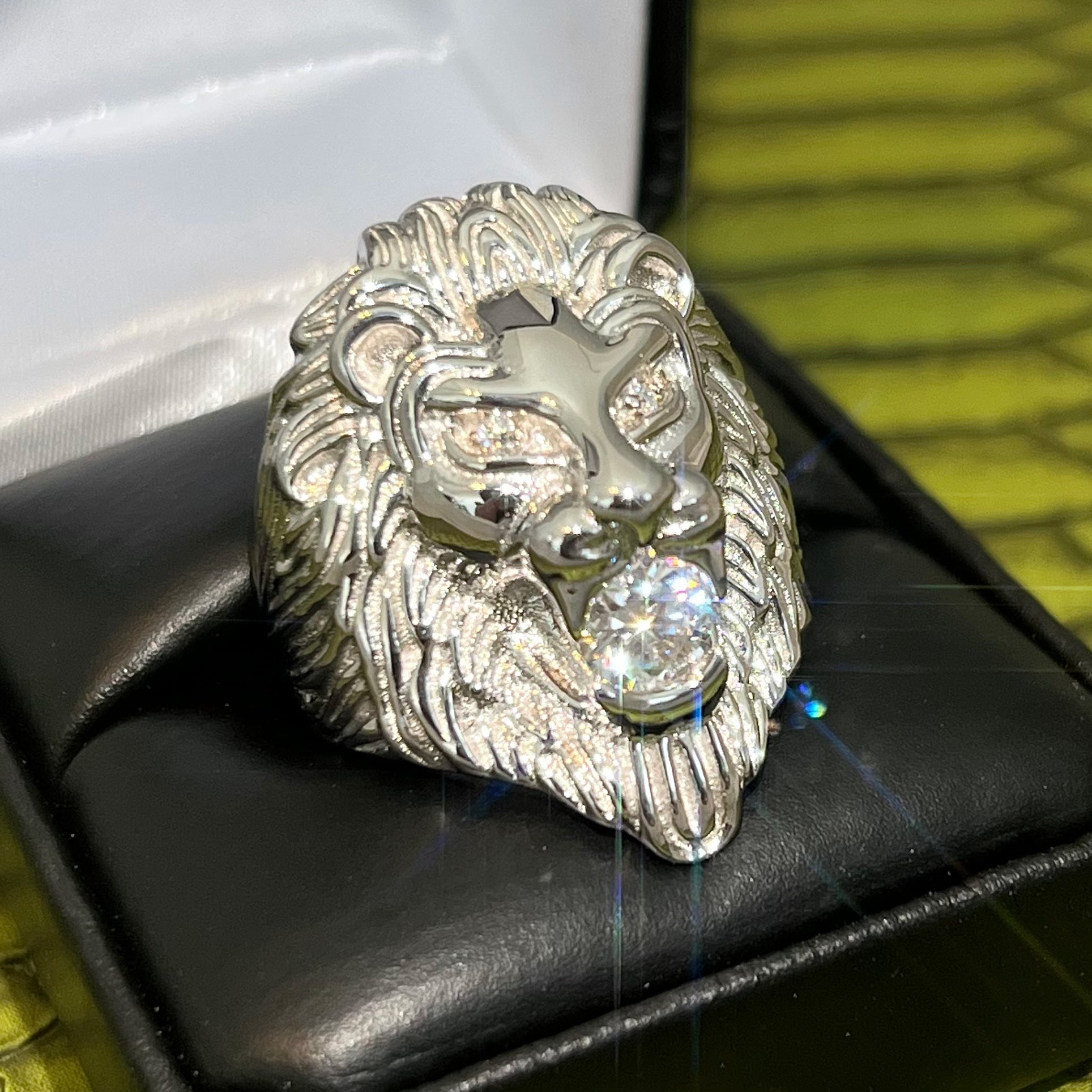 Certified VVS1 Moissanite 3D Lion Head Ring
